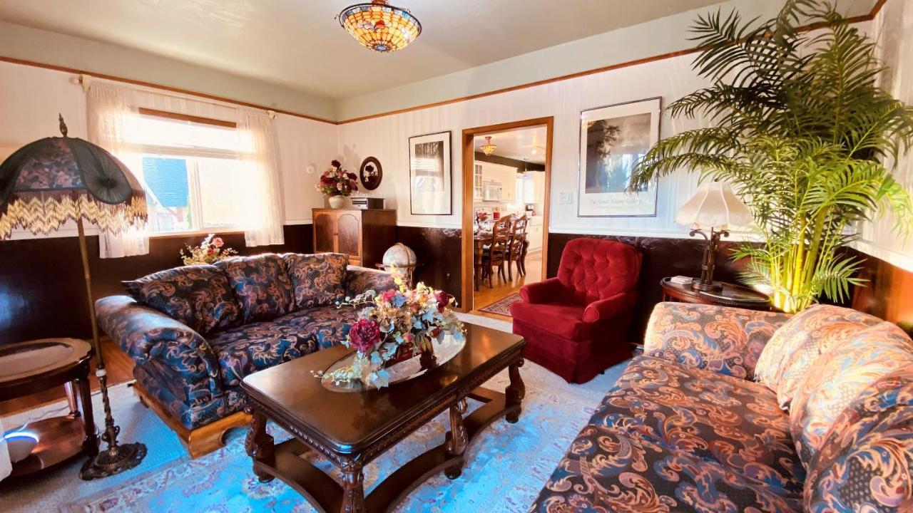 The Victorian Spa Retreat Port Angeles Bagian luar foto