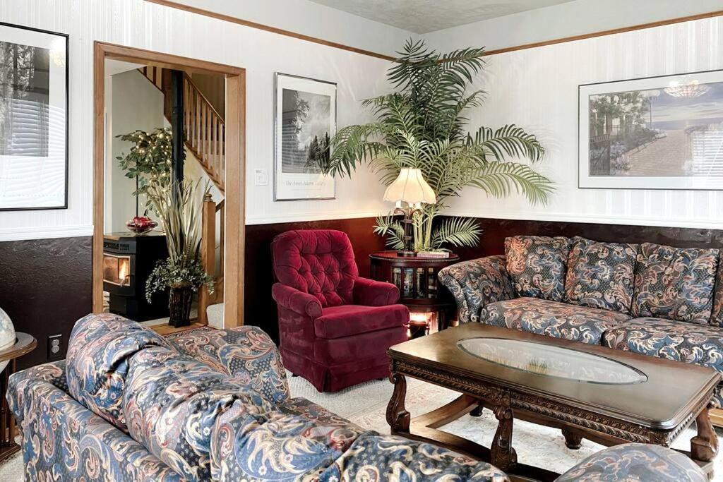 The Victorian Spa Retreat Port Angeles Bagian luar foto