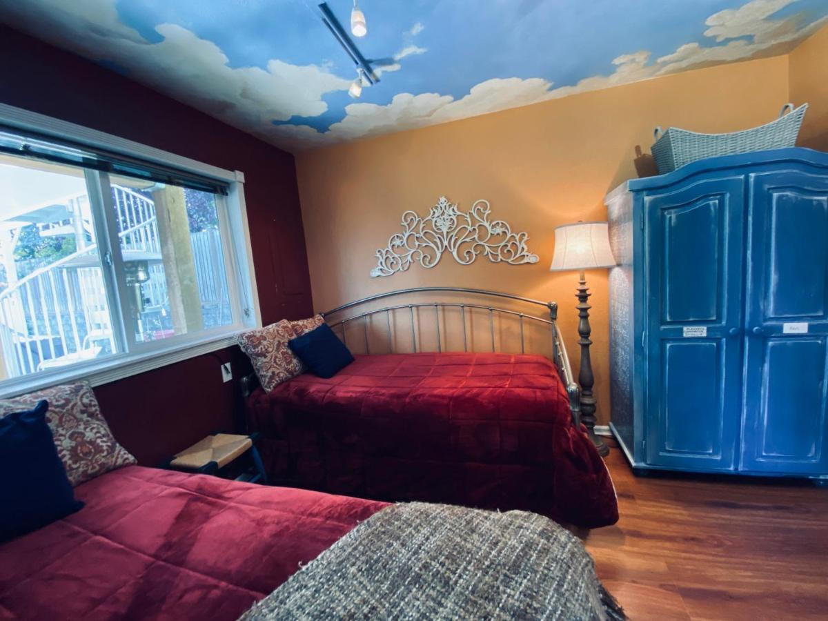 The Victorian Spa Retreat Port Angeles Bagian luar foto